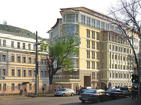 Купить квартиру в  Петербурге