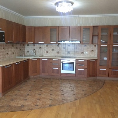 Ломоносов г., Костылева ул., 19