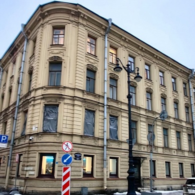 Театральная пл., 16