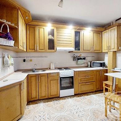 Маршала Казакова ул., 68