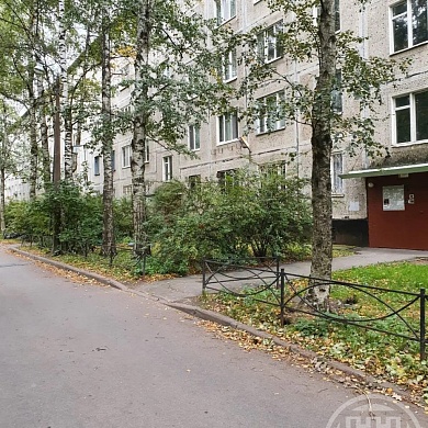 Дальневосточный просп., 76