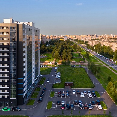 Крыленко ул., 14