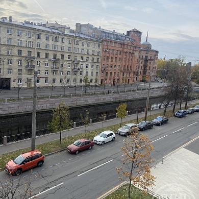 Реки Карповки наб., 31