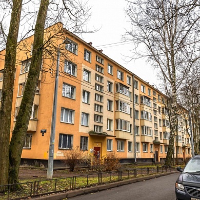 Варшавская ул., 53