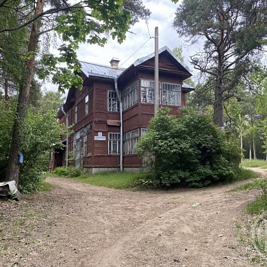 Сестрорецк г., Ермоловский пер., 5