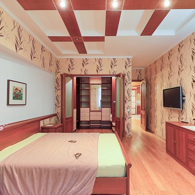 Большая Посадская ул., 6