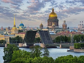 Петербург остается лидером по продаже комнат среди мегаполисов России