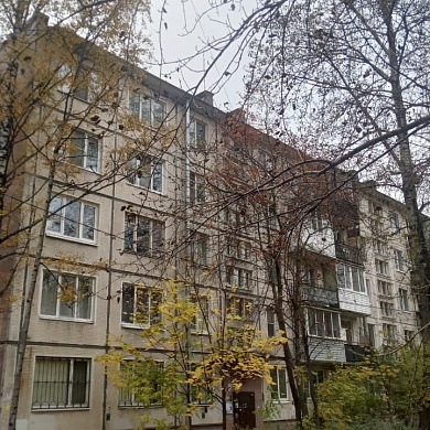 Космонавтов просп., 84