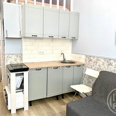 Кирилловская ул., 18