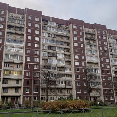 Королева просп., 45