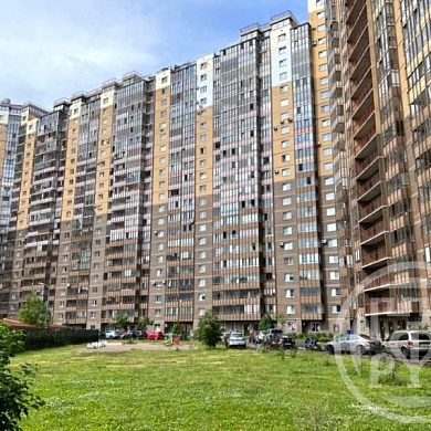 Лыжный пер., 8