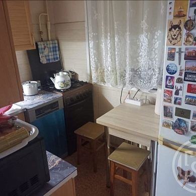 Ломоносов г., Петровский пер., 4