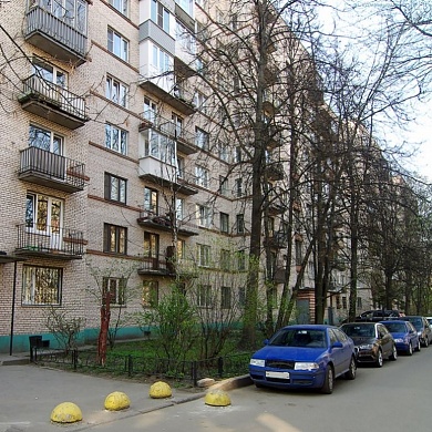 Пулковская ул., 17