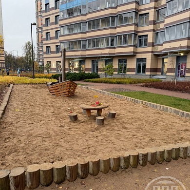 Коломяжский просп., 13