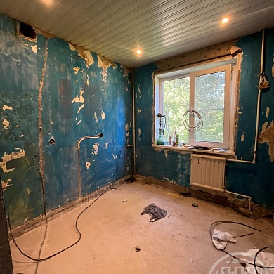 Буренина ул., 6