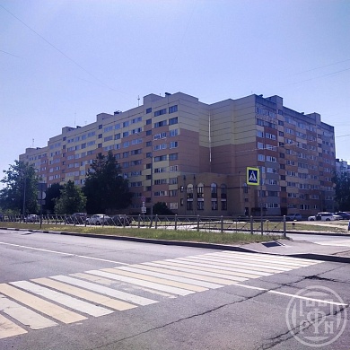 Ломоносов г., Федюнинского ул., 14