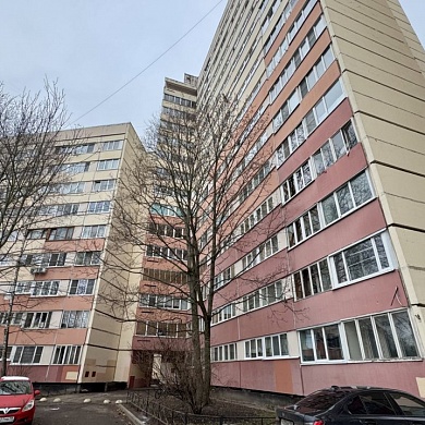 Пионерстроя ул., 7